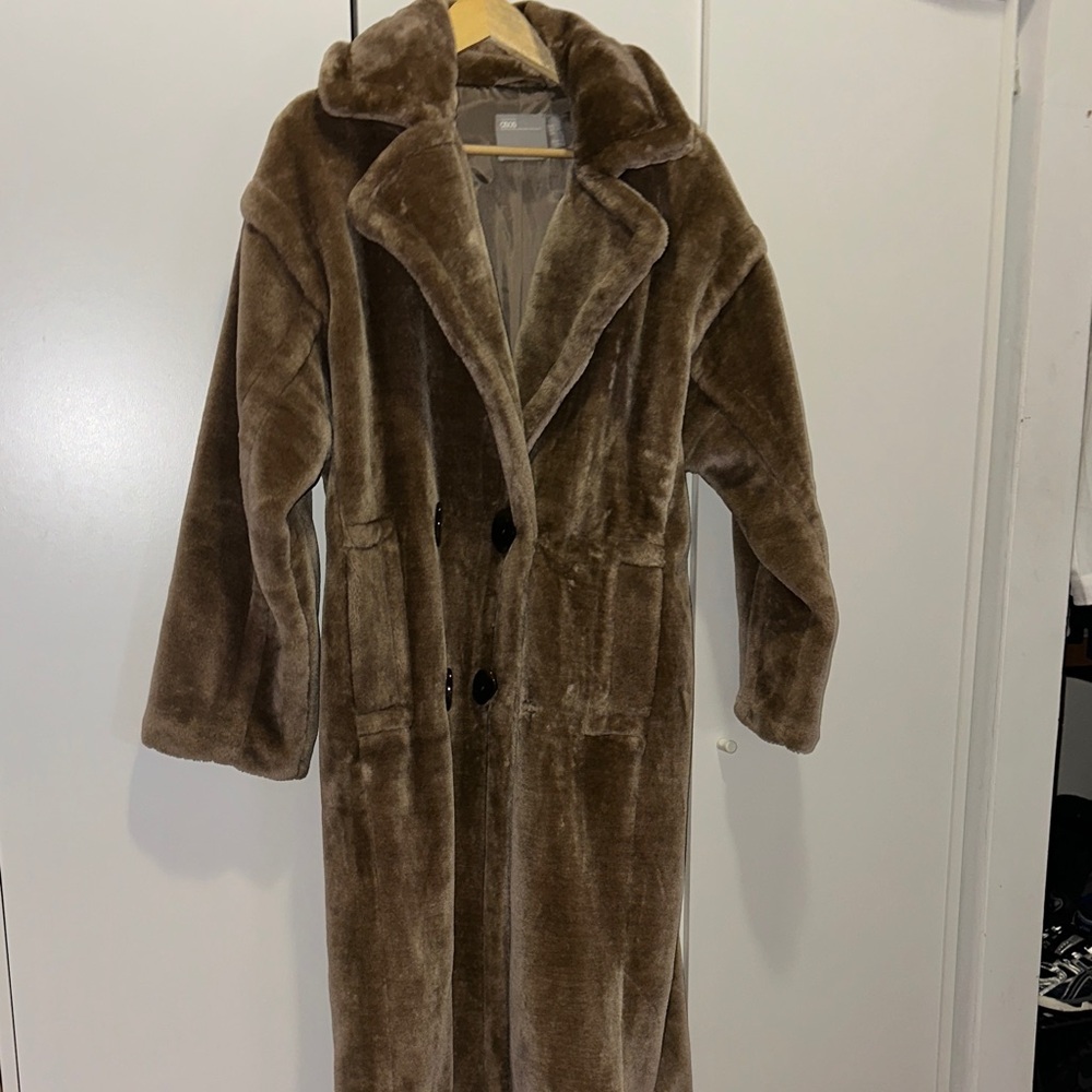 Brown faux fur